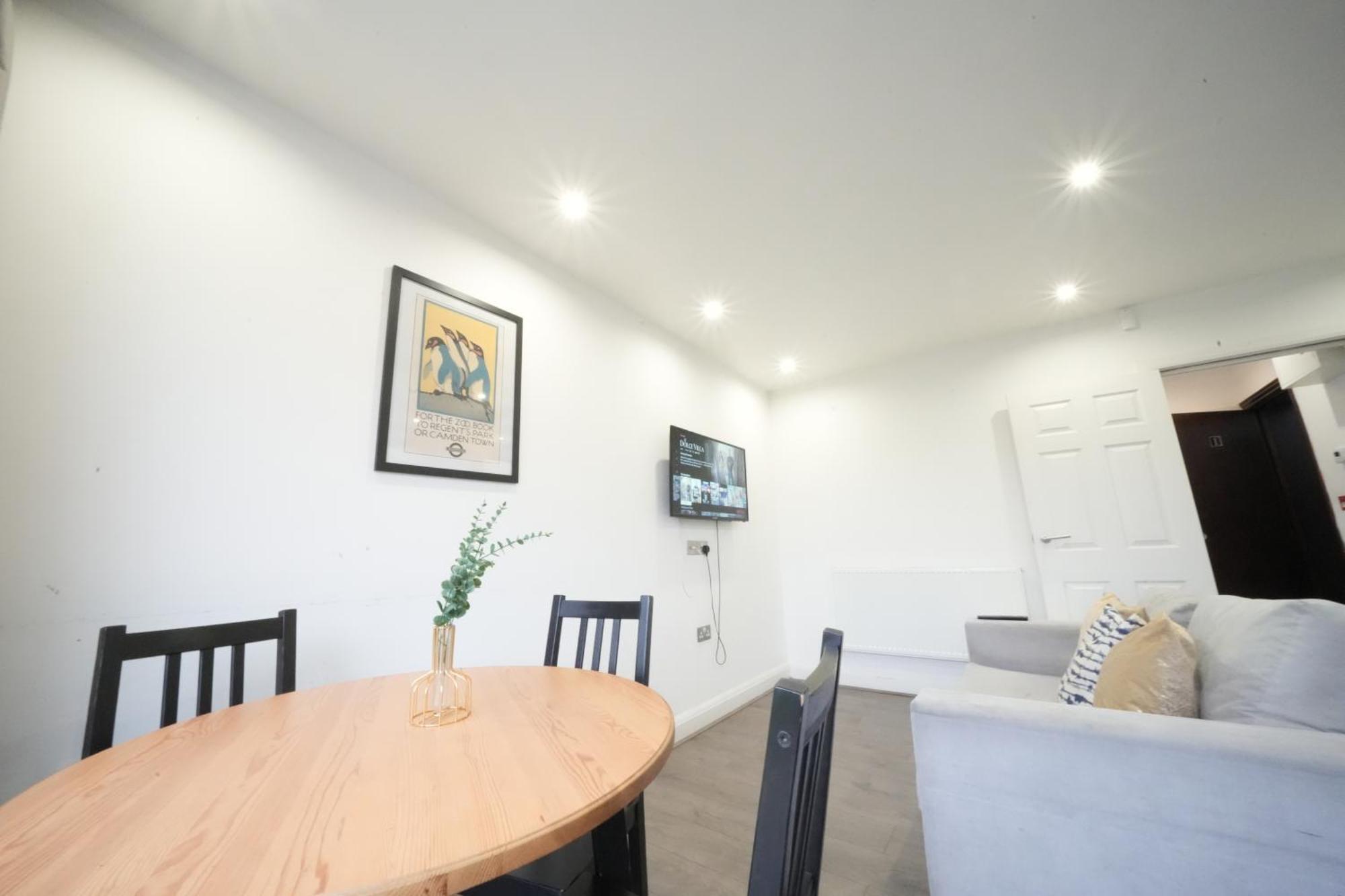 Hatton Apartments Heathrow Airport- Free Parking-Free Underground To And From Heathrow Airport Hatton Cross See Picture-See London Fast Hatton Cross To Central London 30Min Exterior foto
